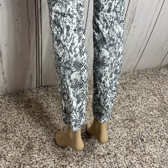 COPY - Nicki Minaj Hi Rise Skinny Cotton Spandex Pants Button Fly Junior 3/4 Wo… - Picture 6 of 12